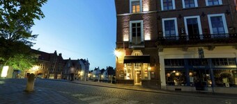 Canalview Hotel Ter Reien