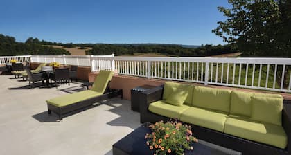 Fairfield Inn & Suites by Marriott