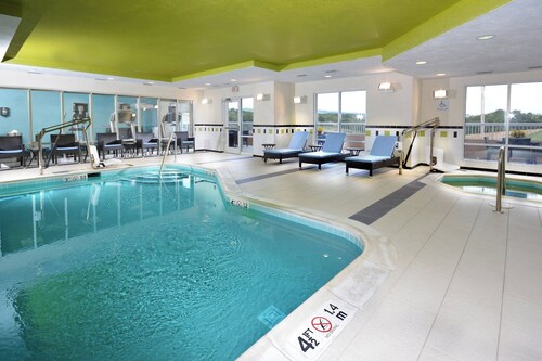 Fairfield Inn & Suites by Marriott