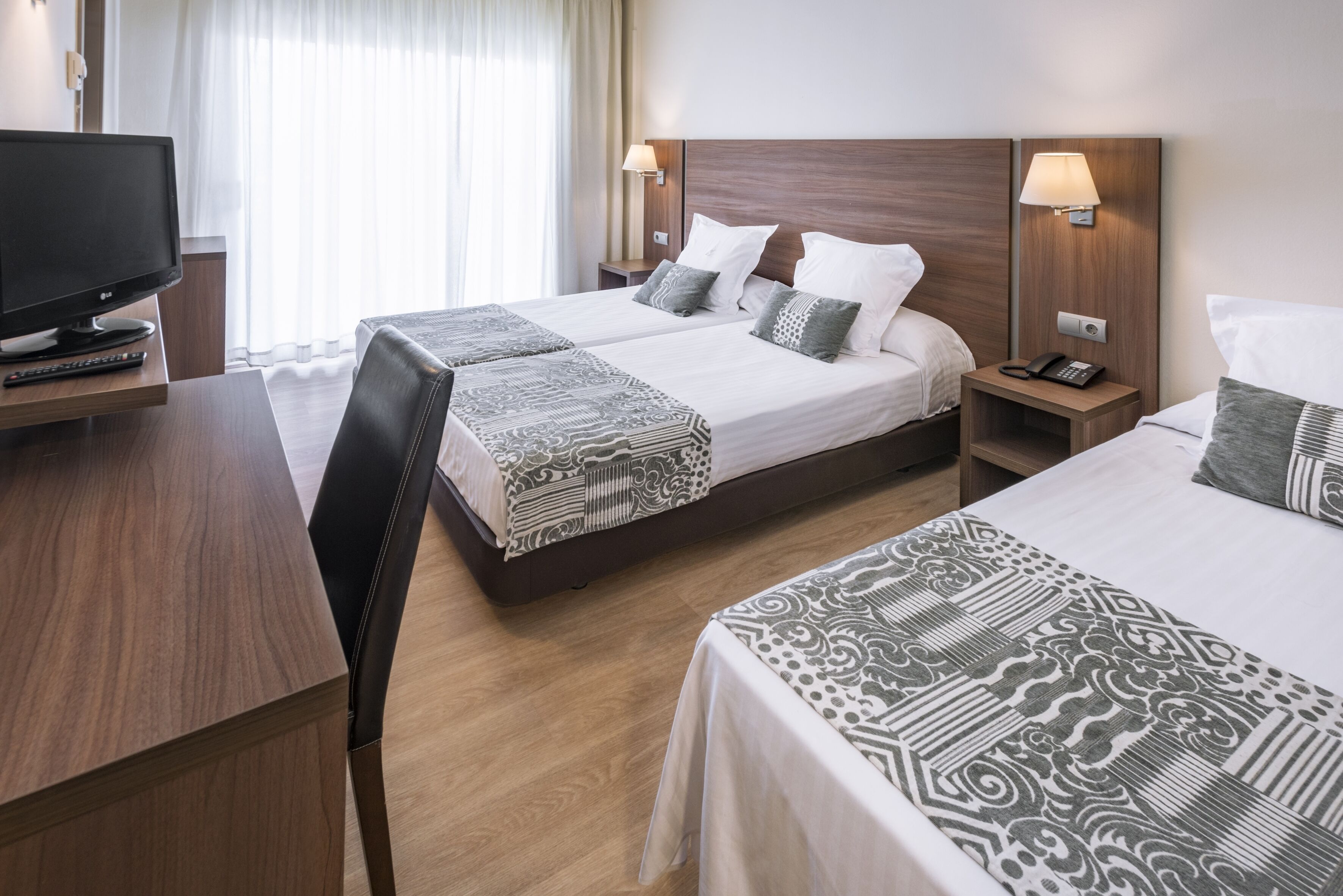 1 bedroom, minibar, in-room safe, desk