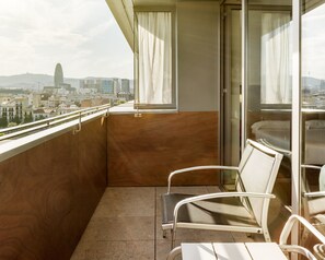 Junior Suite, Terrace | View from room - Hotel ILUNION Barcelona (Barcelona)