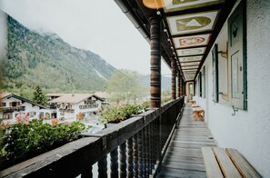 ระเบียง