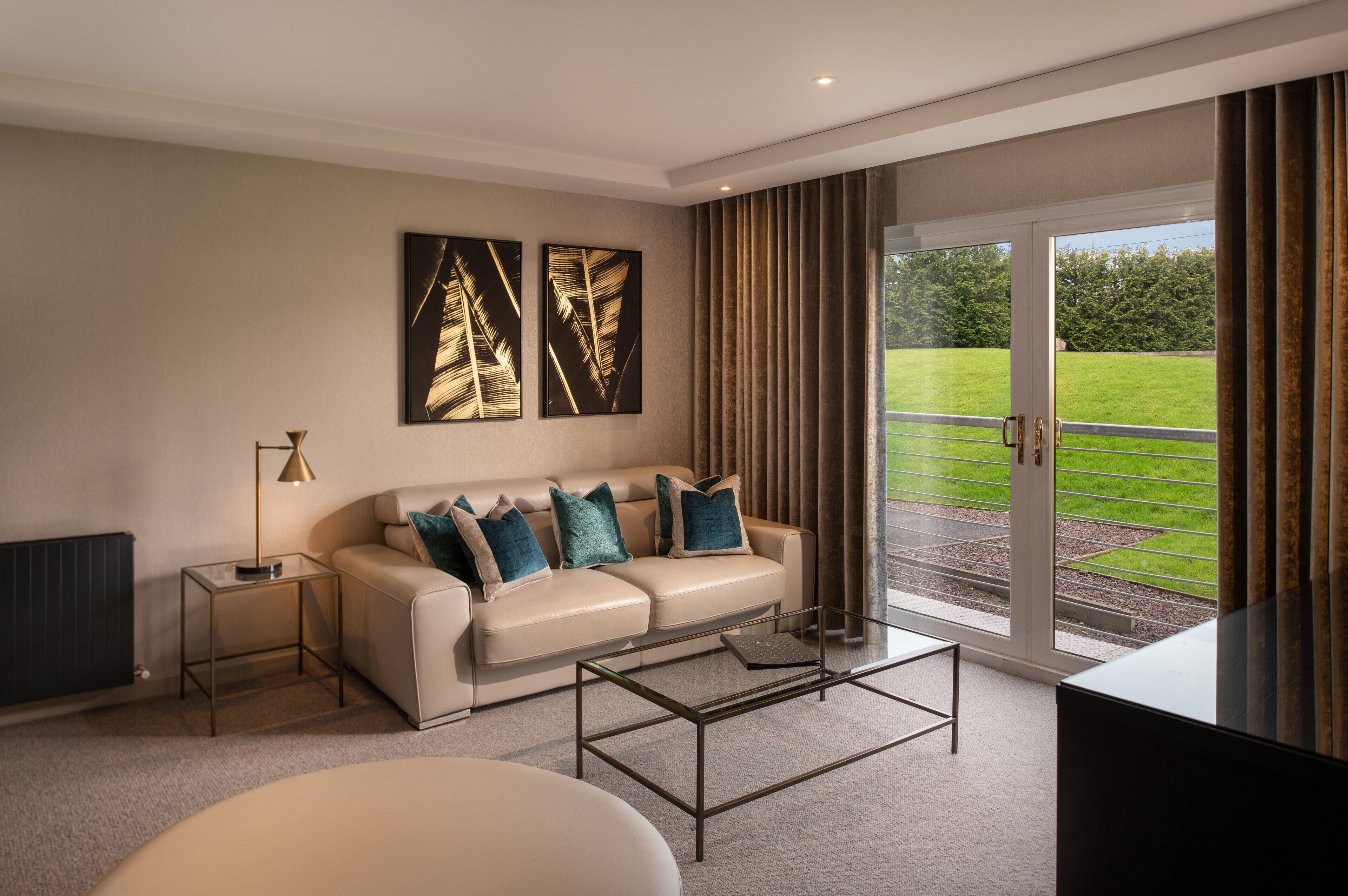 luxury suite | living area | smart tv