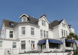 Exterior - Anacapri (Falmouth)