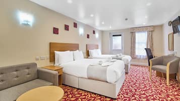 Iron/ironing board, free WiFi, bed sheets