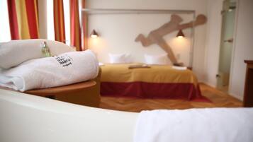 Junior Suite (für 2 Personen) | Komfortbadewanne