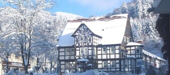 Hotel Pension am Kurmittelhaus