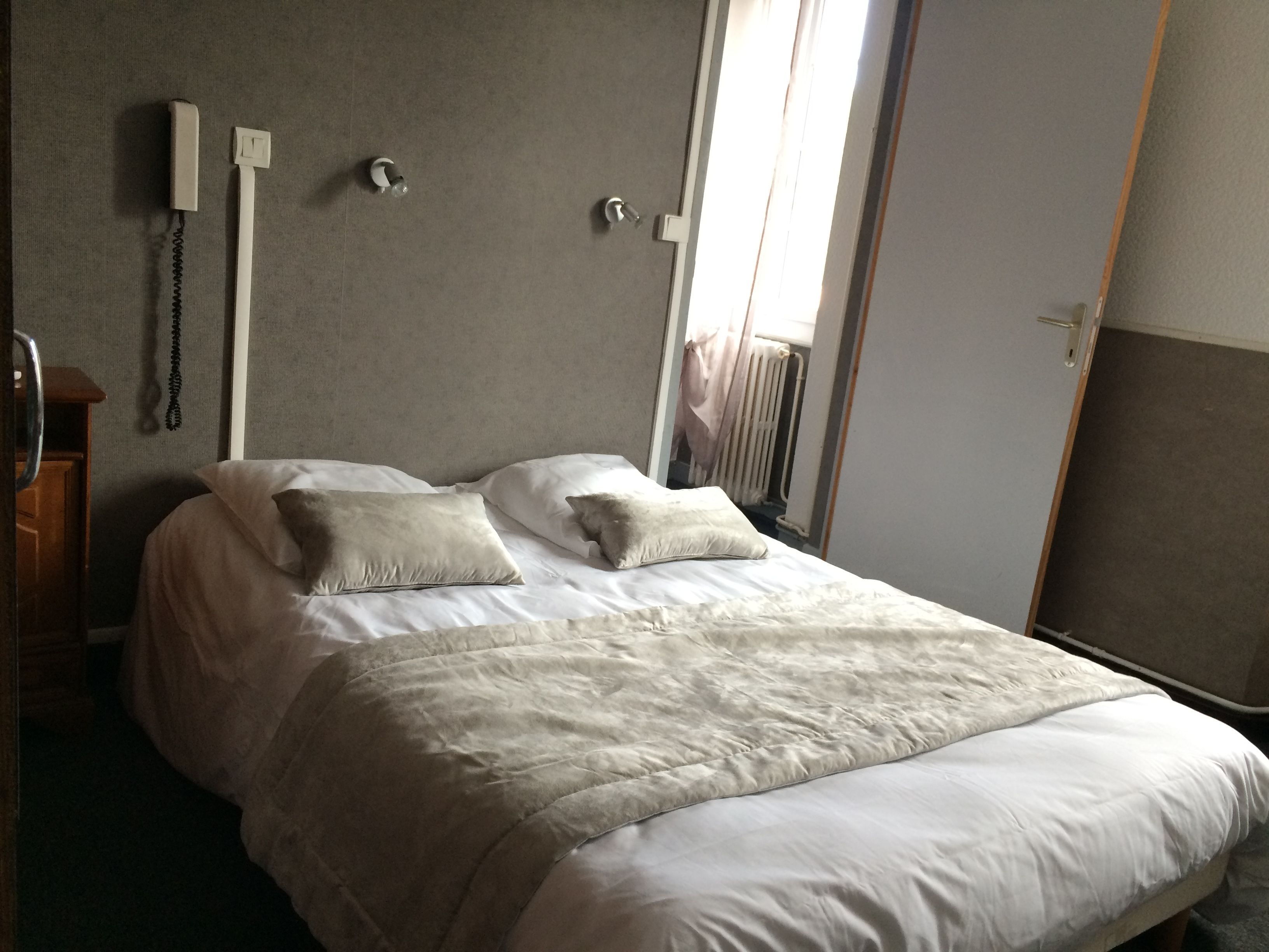 Foto - Au Royal Hotel