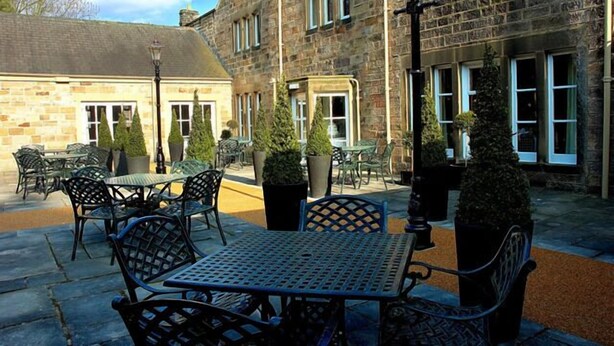 Courtyard - George Hotel (Hope Valley)