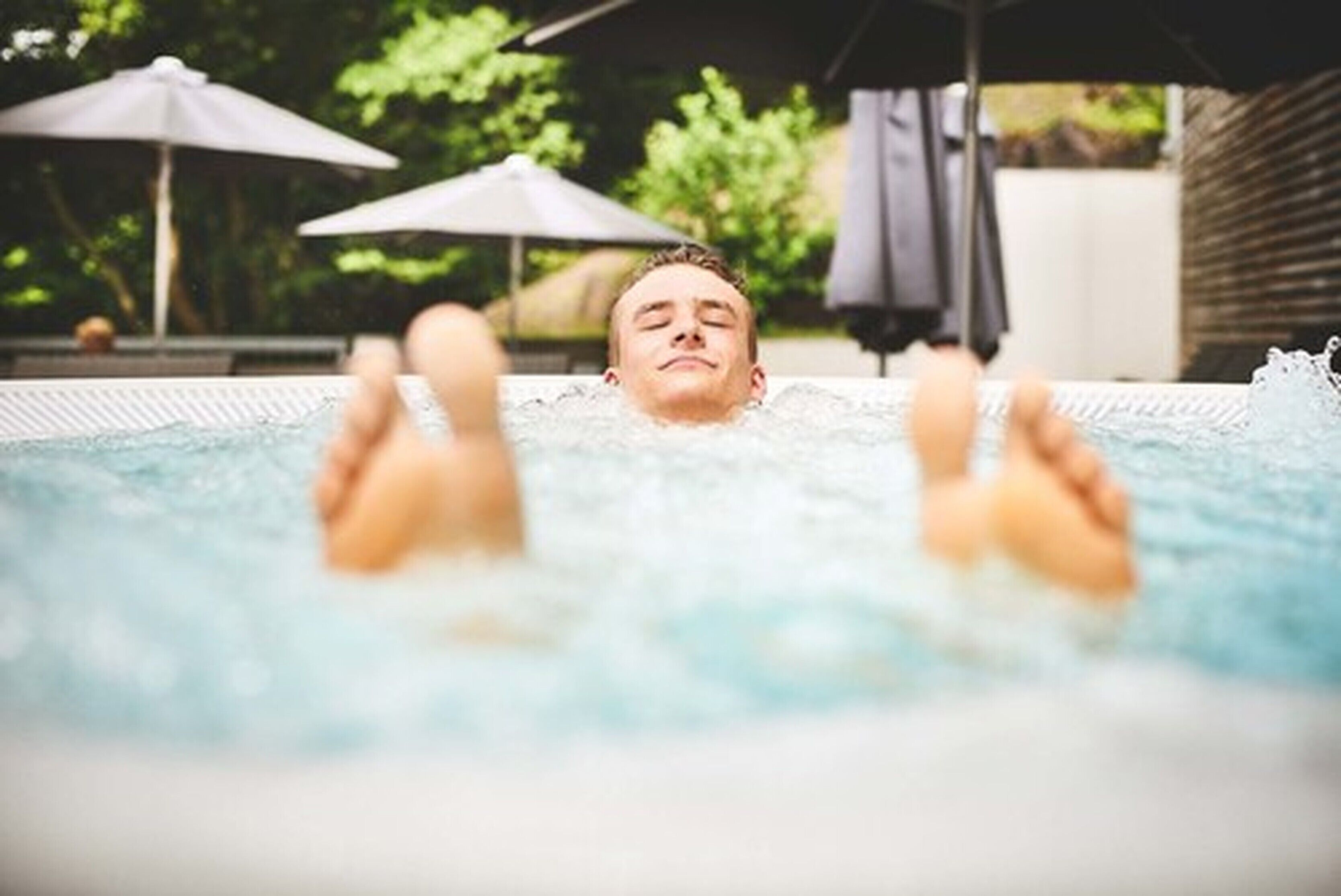 couples treatment room(s), sauna, hot tub, steam room, body treatments