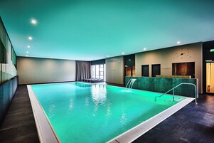 Piscina de natación o entrenamiento