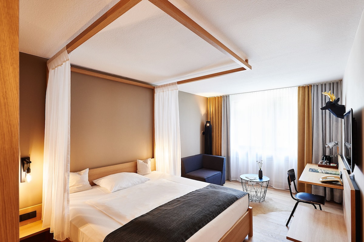 Double Room (Ritter)