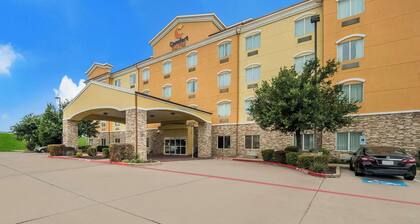 Comfort Suites Plano - Dallas North