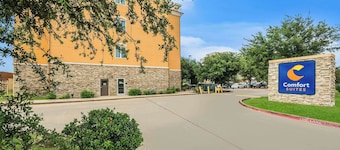 Comfort Suites Plano - Dallas North