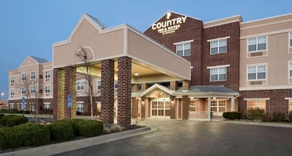 Country Inn & Suites by Radisson, Kansas City at Village West, KS