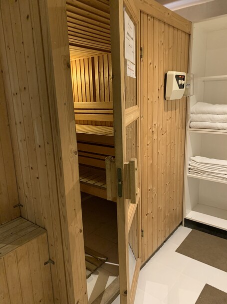 The Eclipse Boutique Suites - Image 22