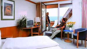 Minibar, Internet