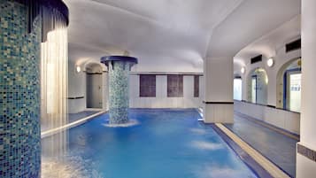 Badstue, boblebad, tyrkisk bad/hamam, kroppsbehandlinger og hydroterapi