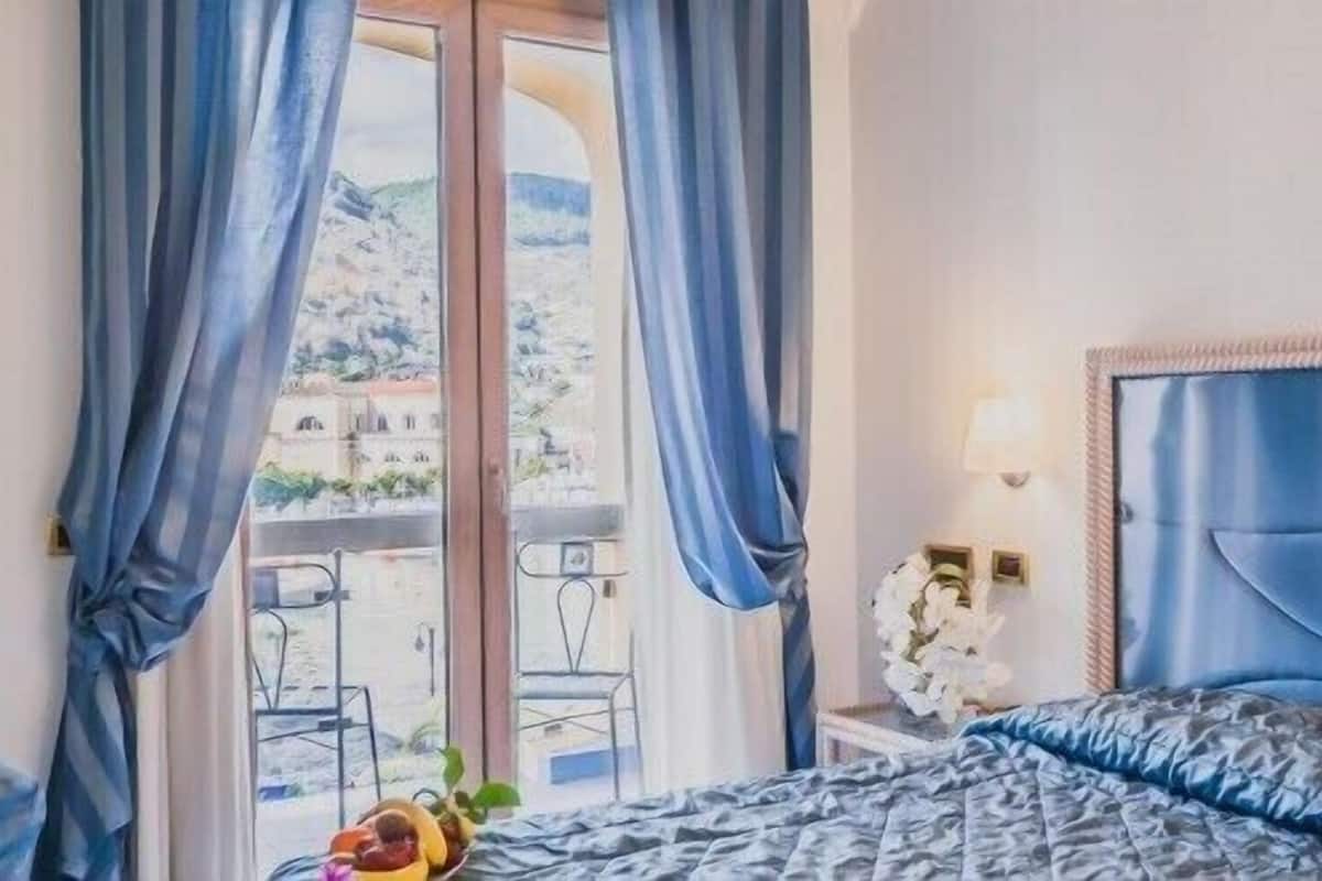 superior double room, harbour view | view from room