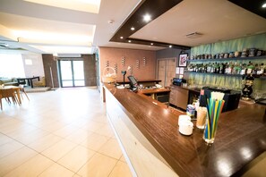 Bar (en el alojamiento)