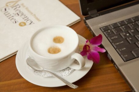 GLK PREMIER Regency Suites Spa Special Class - Image 14