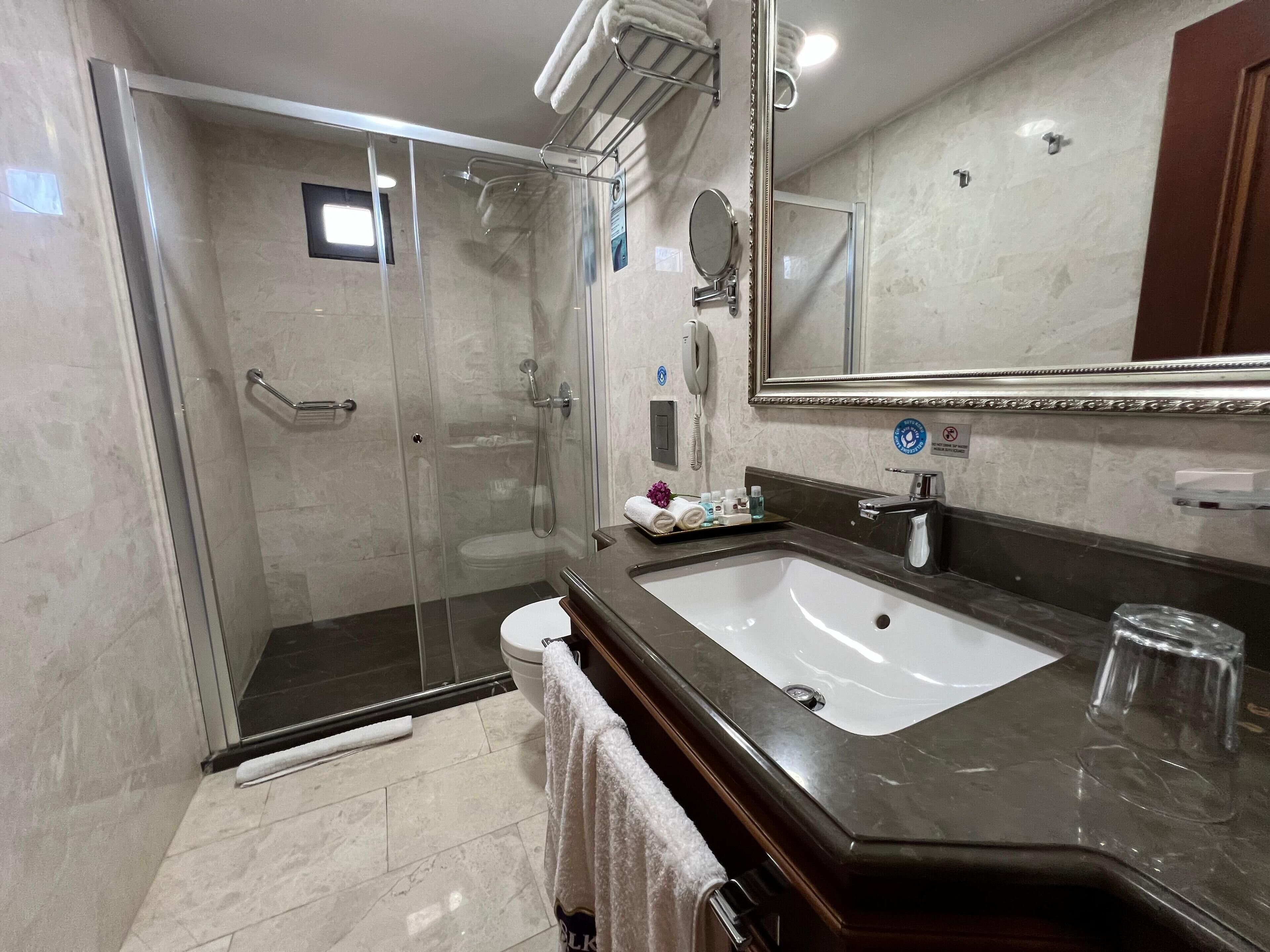 Photo - GLK PREMIER Regency Suites & Spa