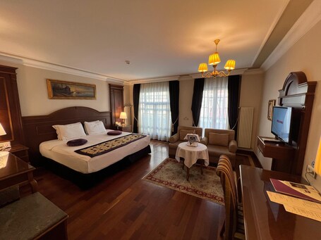 GLK PREMIER Regency Suites Spa Special Class - Image 55