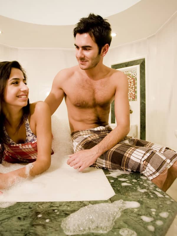 Sauna, baño de vapor, baño turco o hammam y tratamientos corporales