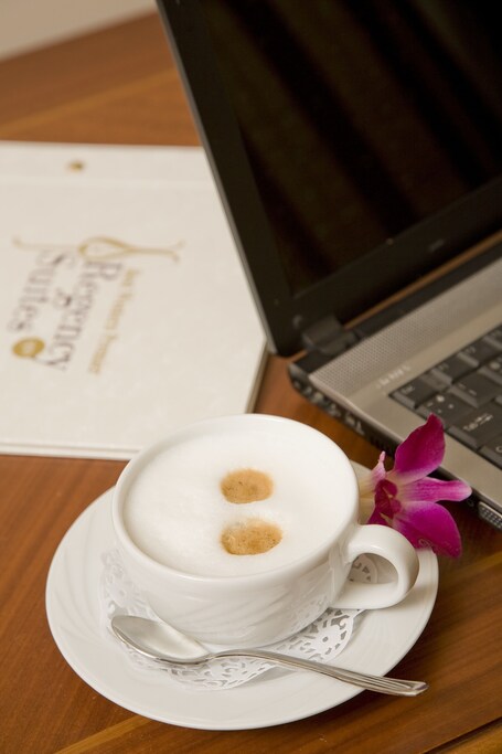GLK PREMIER Regency Suites Spa Special Class - Image 26