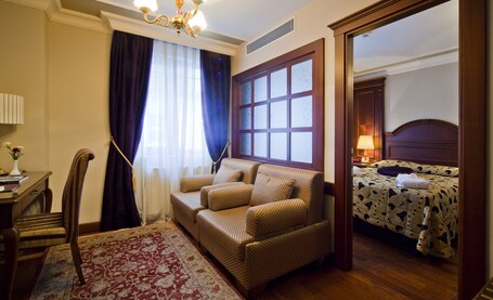 GLK PREMIER Regency Suites Spa Special Class - Image 52