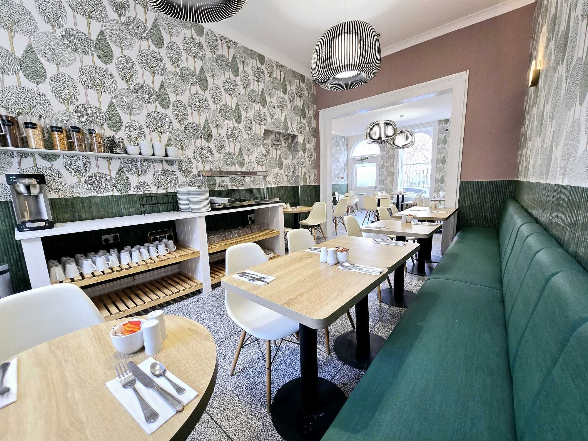 Photo - George Hotel