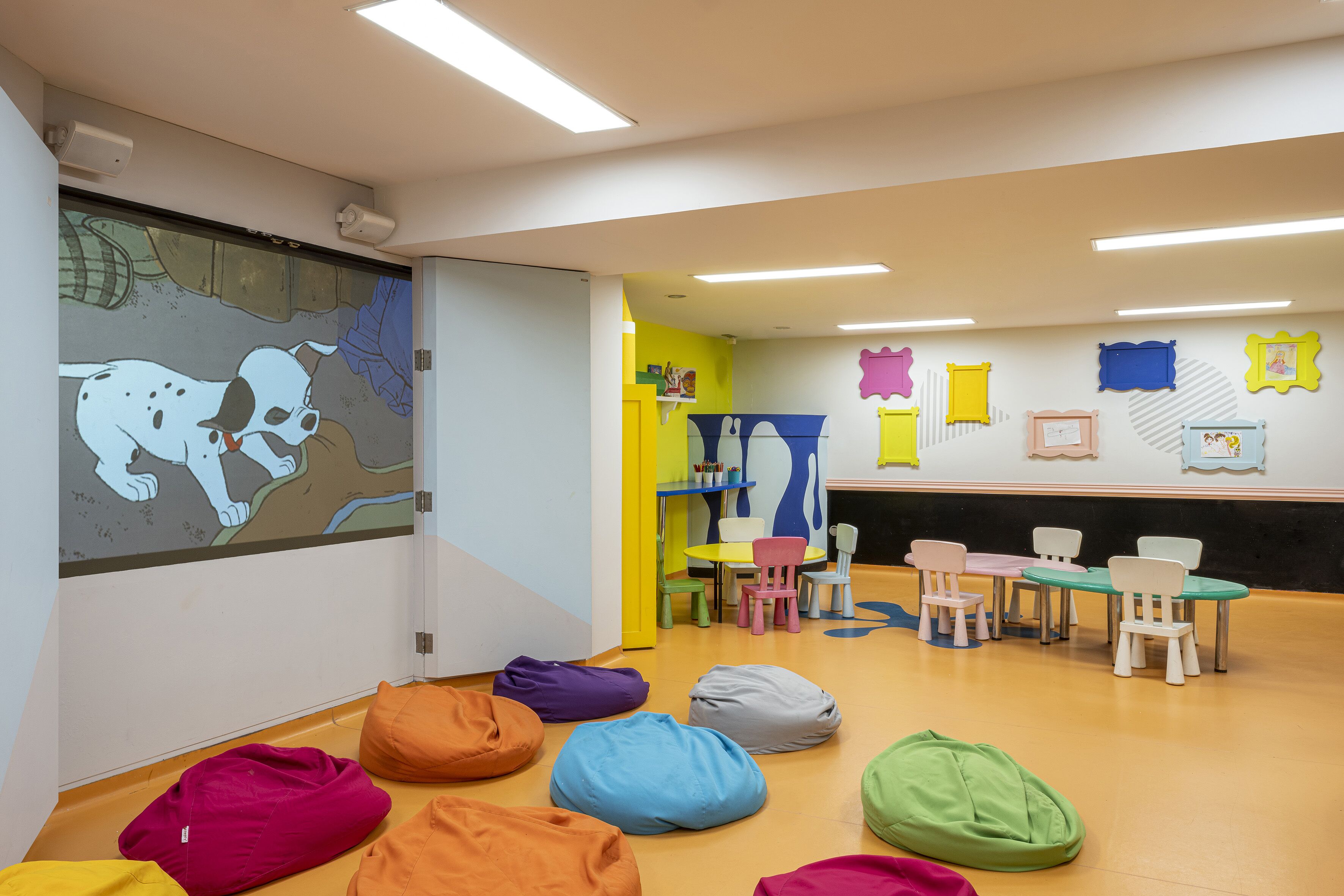 children’s play area – indoor