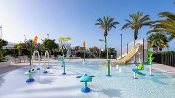 3 outdoor pools, pool cabanas (surcharge), pool umbrellas