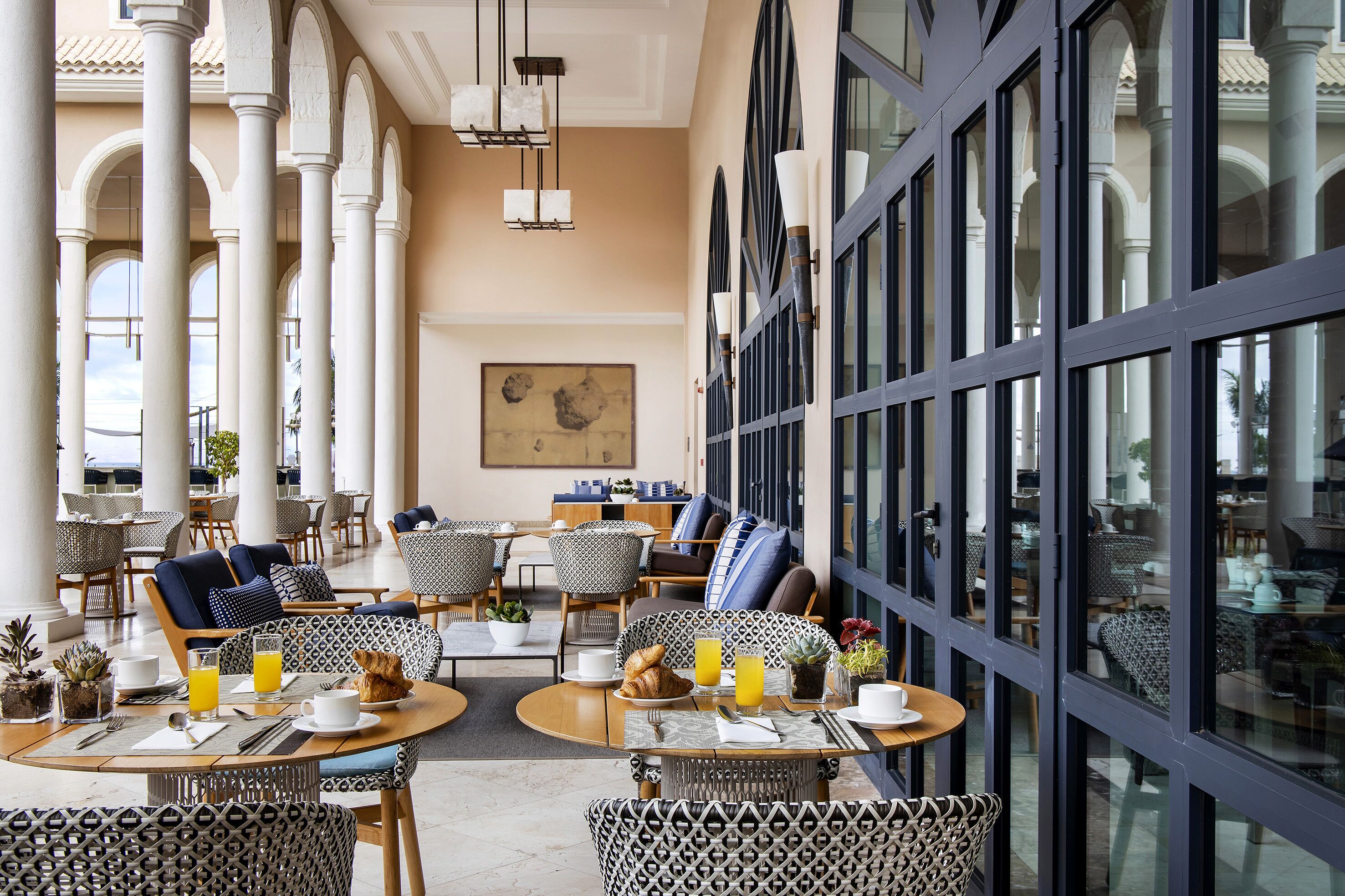 daily buffet breakfast (eur 25 per person)