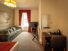 Fjölskylduherbergi - 2 svefnherbergi | Stofa | Flatskjársjónvarp