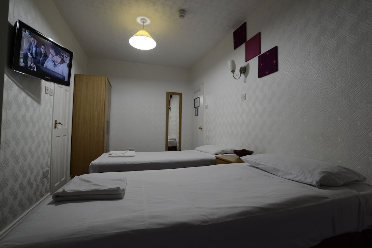 2 lits jumeaux (Twin room)
