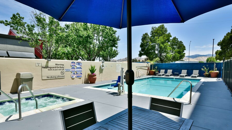 Hampton Inn & Suites Pittsburg, CA