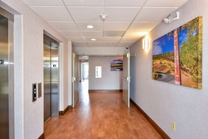 Lobby - Hampton Inn & Suites Pittsburg, CA (Pittsburg)