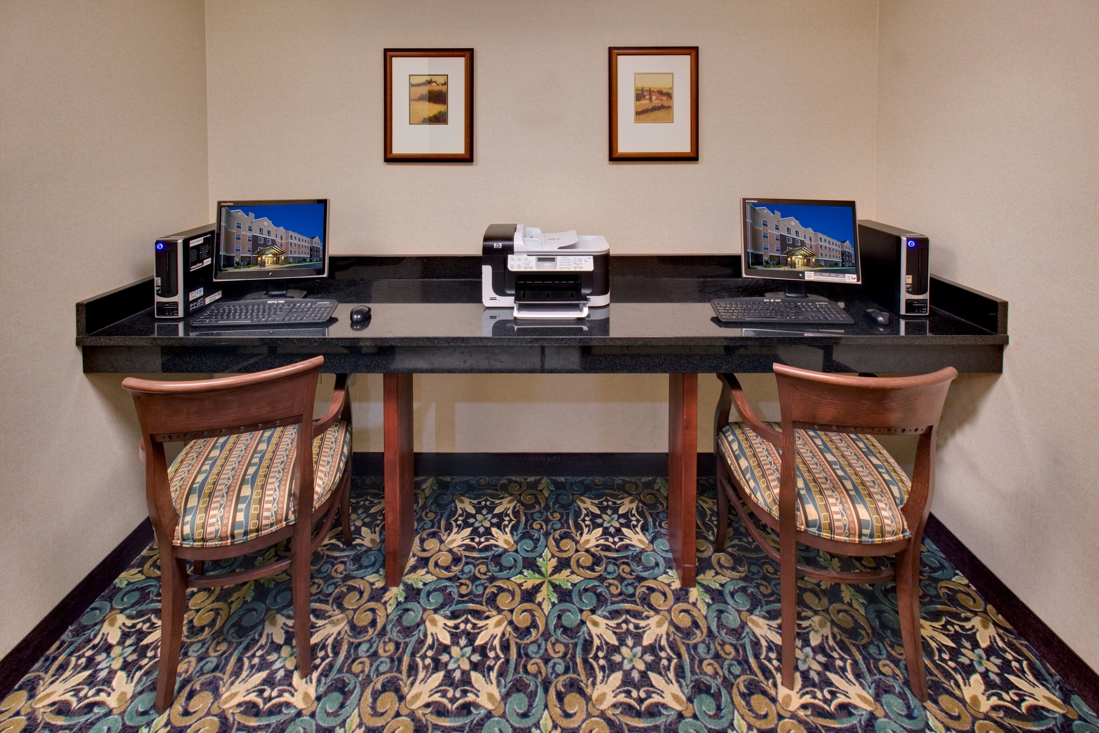 Foto - Staybridge Suites Rockford by IHG
