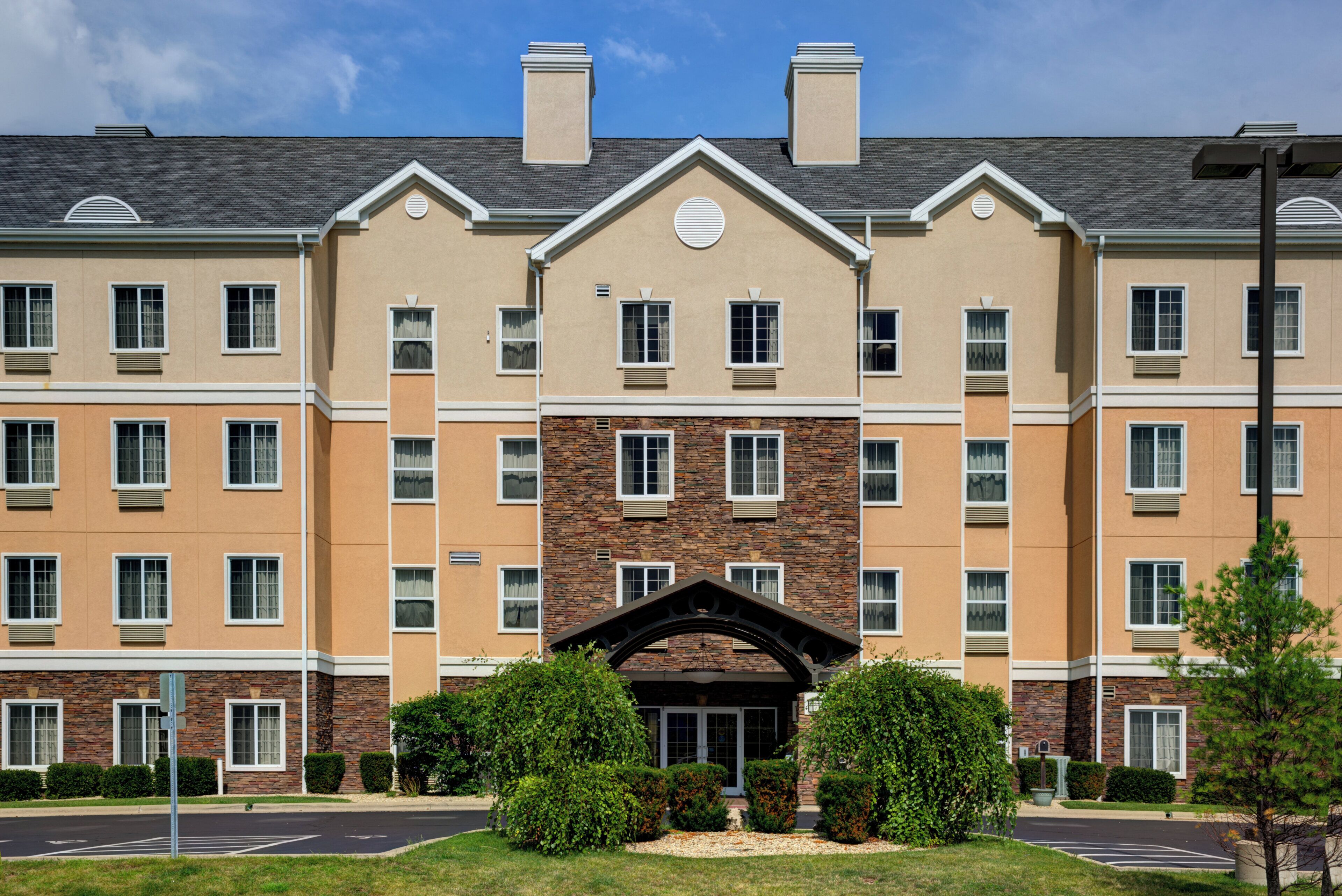 Photo - Staybridge Suites Rockford by IHG
