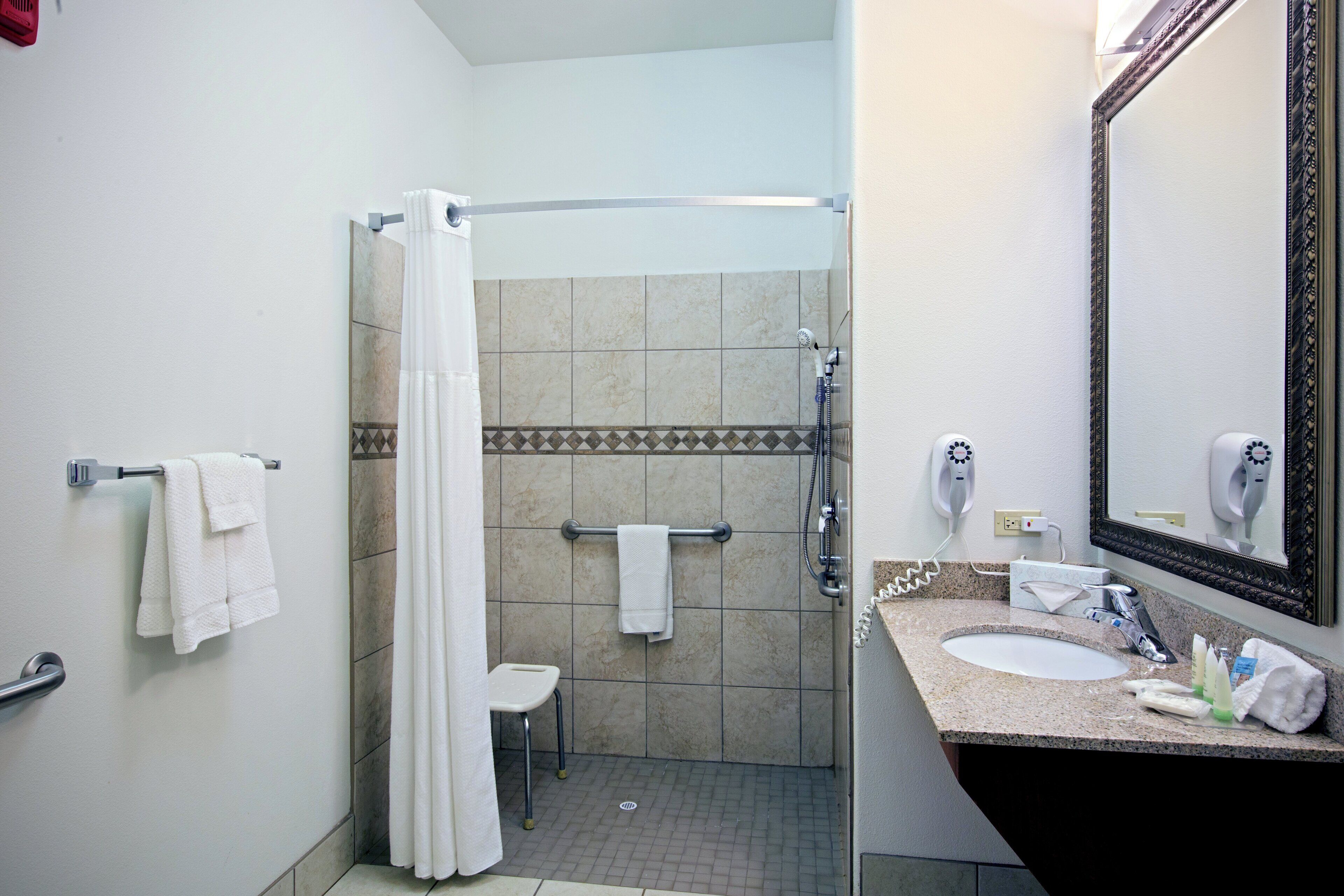 Photo - Staybridge Suites Rockford by IHG