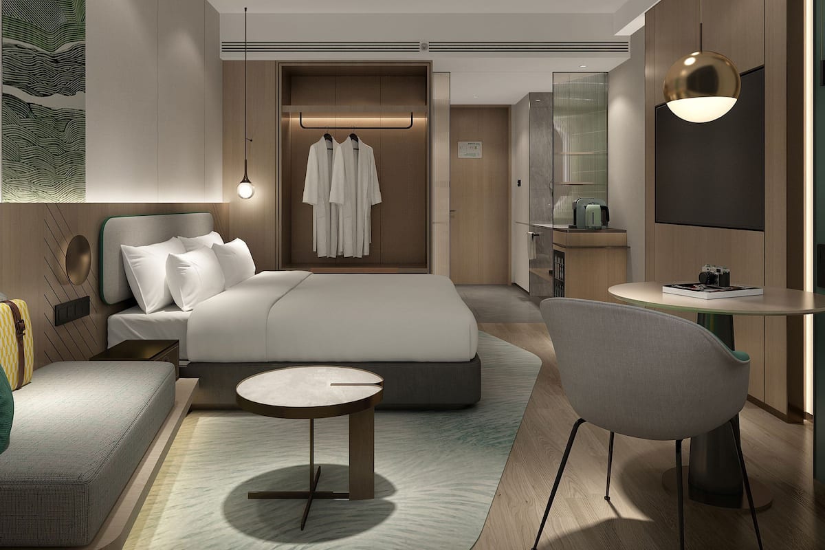 Down duvets, minibar, in-room safe, desk