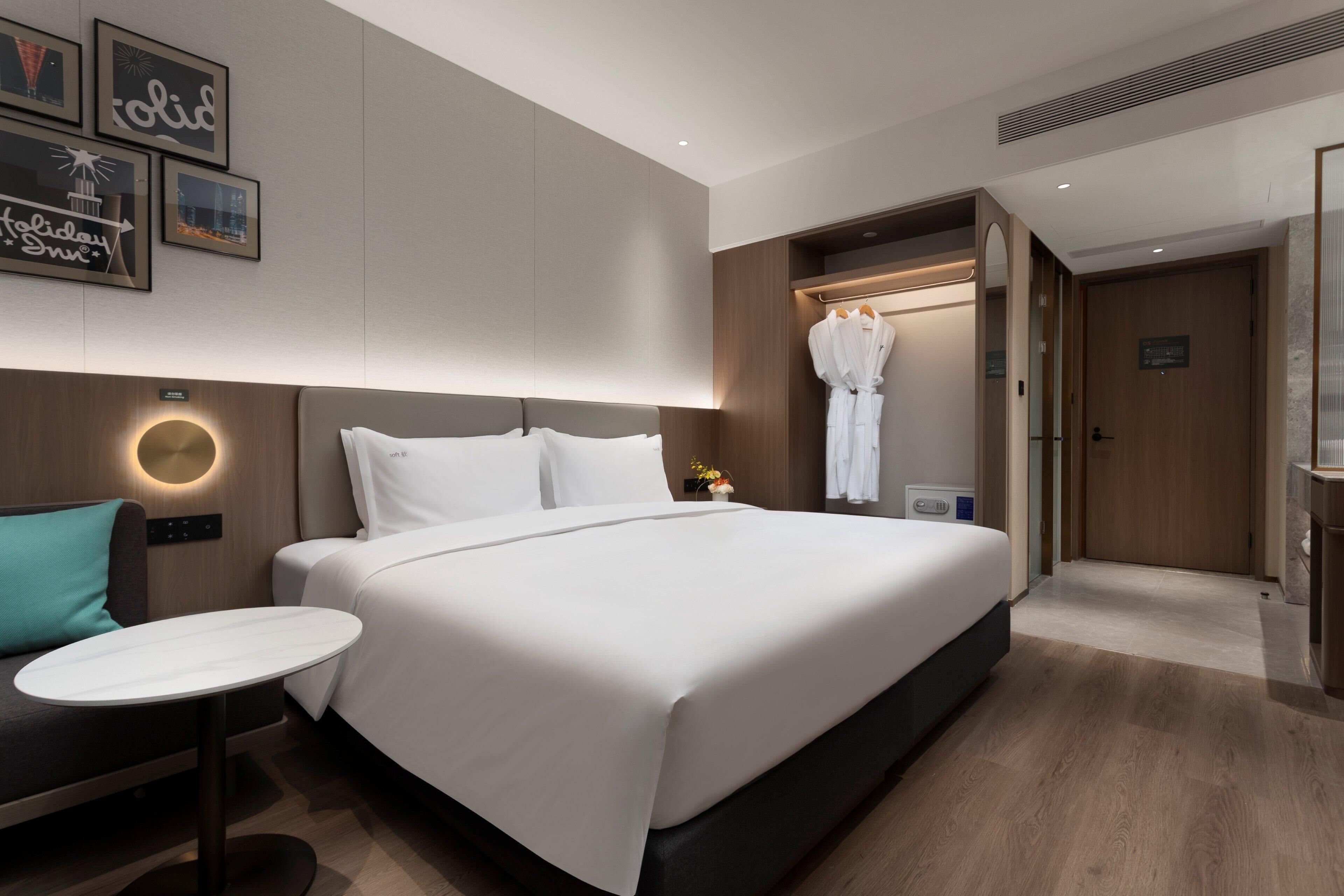 Couette en duvet, minibar, coffre-fort, bureau