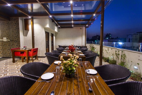 Restaurant - Hotel Sunstar Heritage (New Delhi)