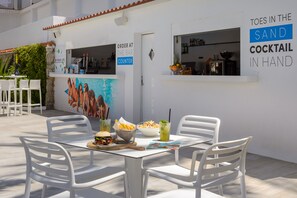 Swim-up bar - Hotel Vibra Marco Polo I - Adults Only (Sant Antoni de Portmany)