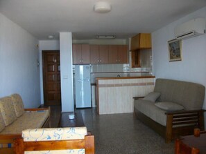 Apartment, 2 Bedrooms | In-room safe, desk, iron/ironing board, free cribs/infant beds - Apartamentos Llevant (Ibiza Town)