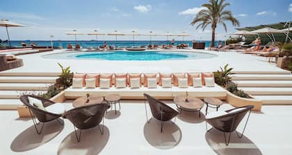 AMA Ibiza Suites - Adults Only