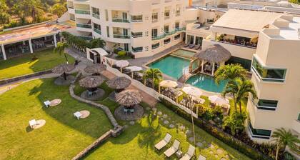 Artisan Playa Esmeralda Family Beach Hotel