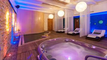 Tina de hidromasaje interior