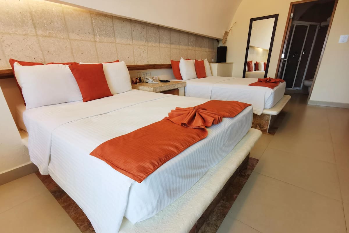 1 habitación, caja de seguridad en la habitación y muebles diferentes